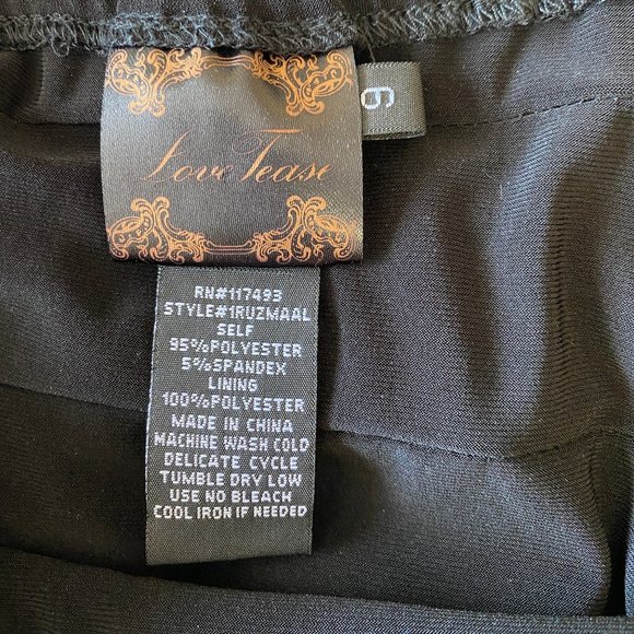 Dress - Picture 2 of 6